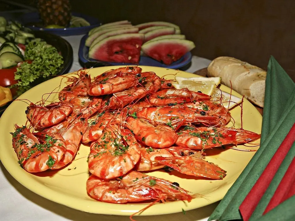 براغ A Plus Hotel & Hostel